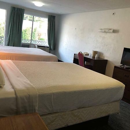 Portland Super Value Inn Esterno foto