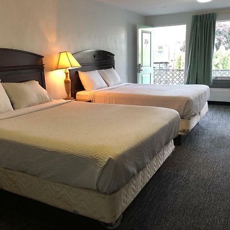 Portland Super Value Inn Esterno foto