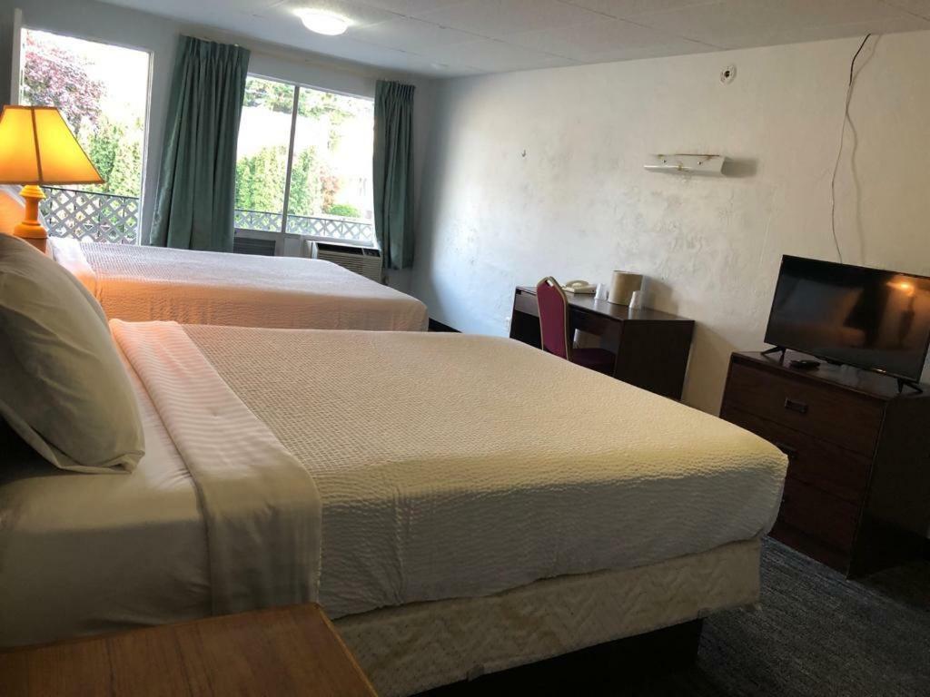 Portland Super Value Inn Esterno foto