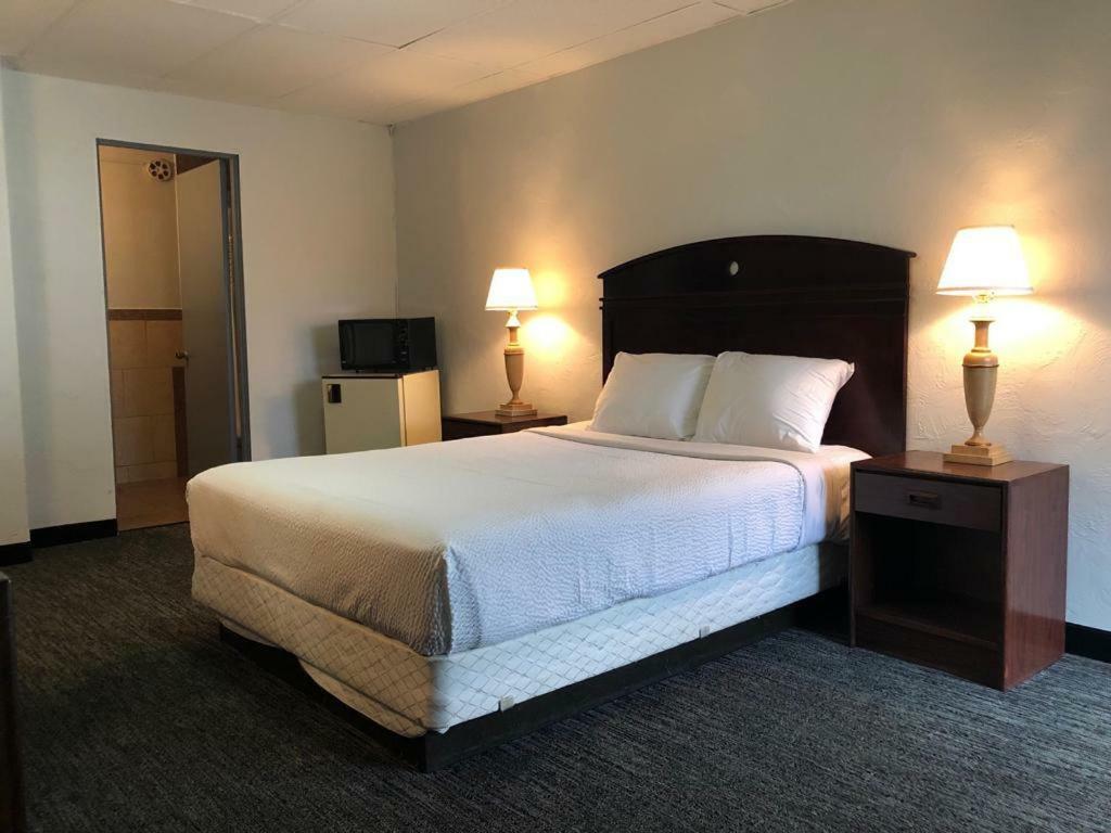 Portland Super Value Inn Esterno foto